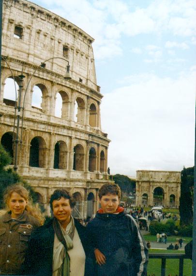Rom, Kolosseum mit Konstantinsbogen (12.04.2004 / WF)